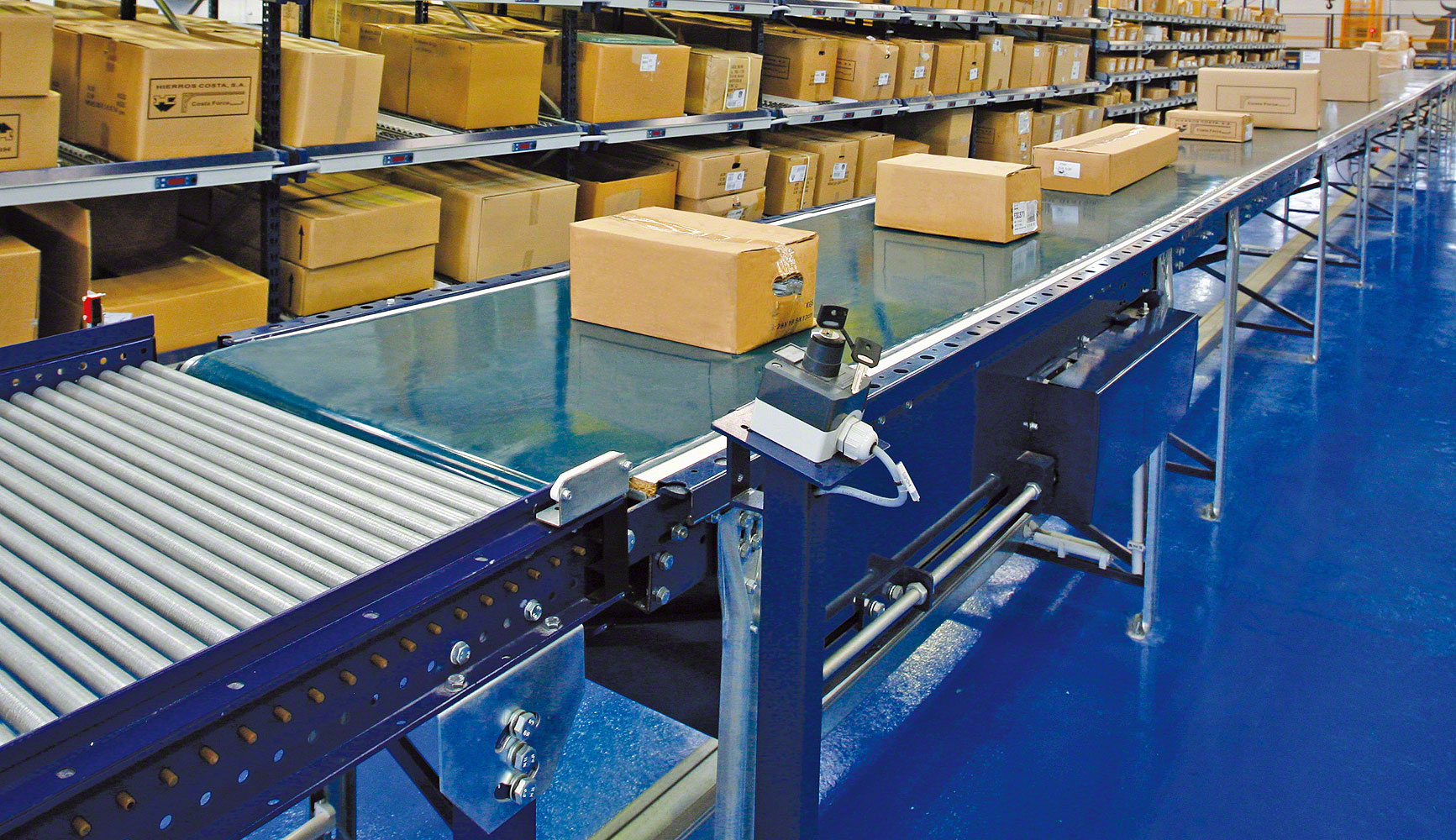 Box conveyor on sale